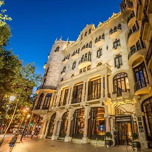 Casa Fuster G.l Monumento 5*, Barcelona Spain